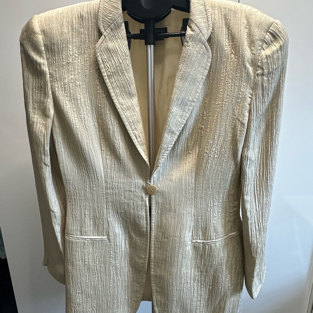 Giorgio Armani Beige Textured Blazer